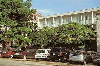 Dalmacija Hotel 2*